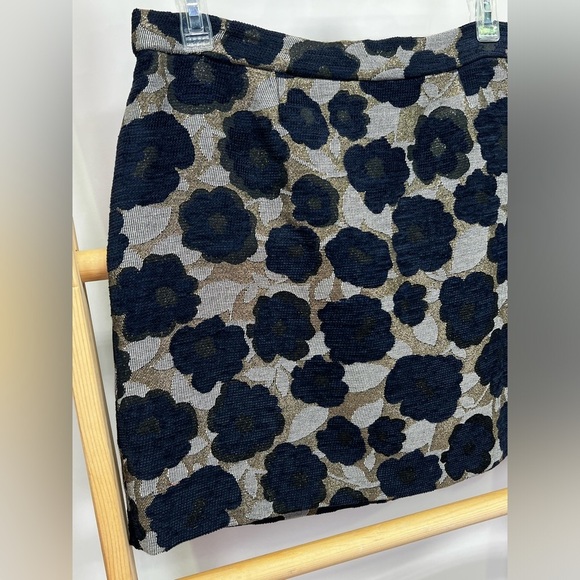 SAM EDELMAN Navy and gold floral jacquard mini skirt size 10. - Picture 3 of 11